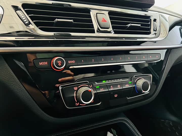 Фото 22 - BMW 1 Series