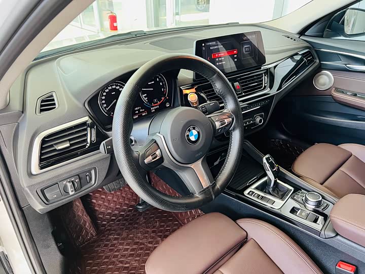 Фото 26 - BMW 1 Series