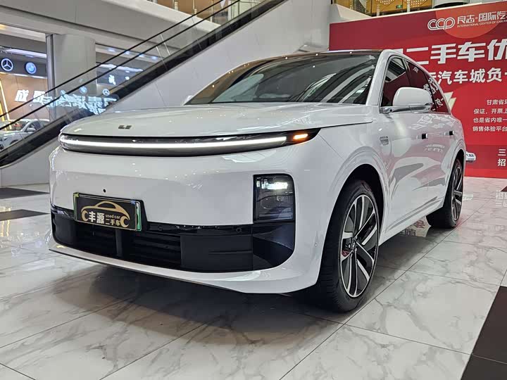 Фото 1 - LiXiang L6