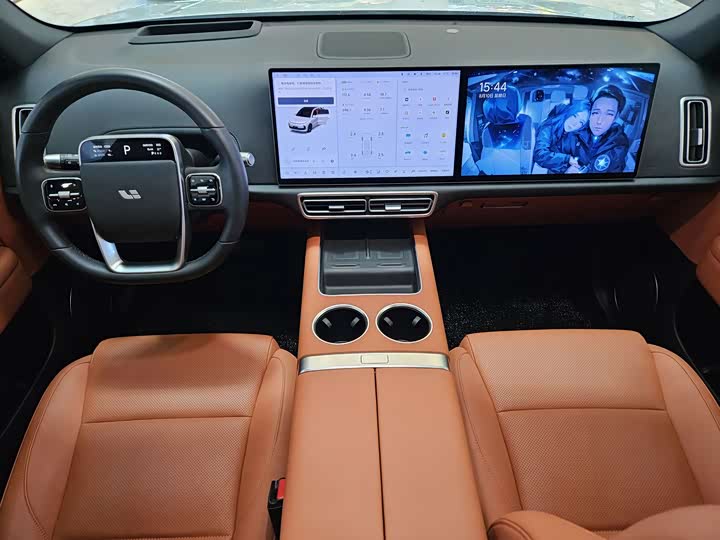 Фото 14 - LiXiang L6