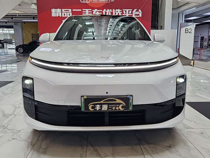 Фото 2 - LiXiang L6