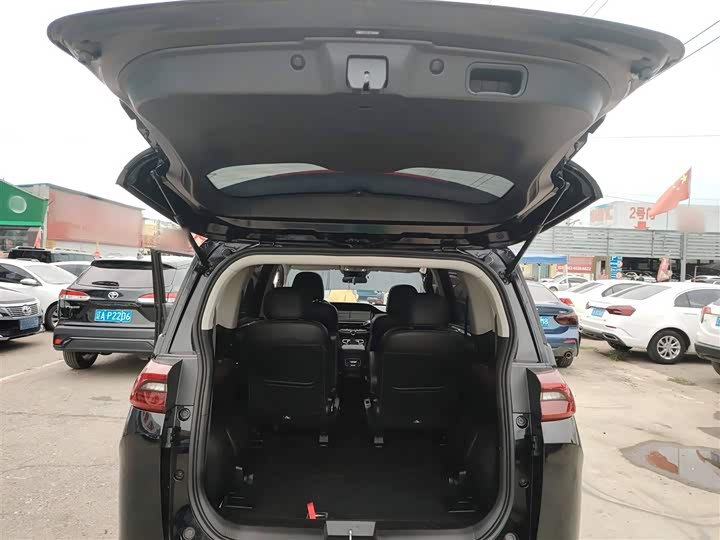 Фото 19 - GAC Trumpchi M6