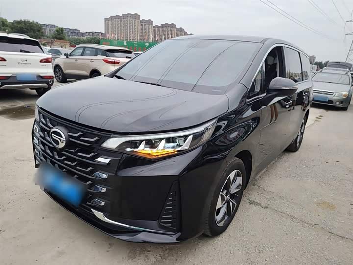 Фото 2 - GAC Trumpchi M6