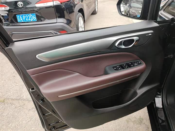 Фото 28 - GAC Trumpchi M6