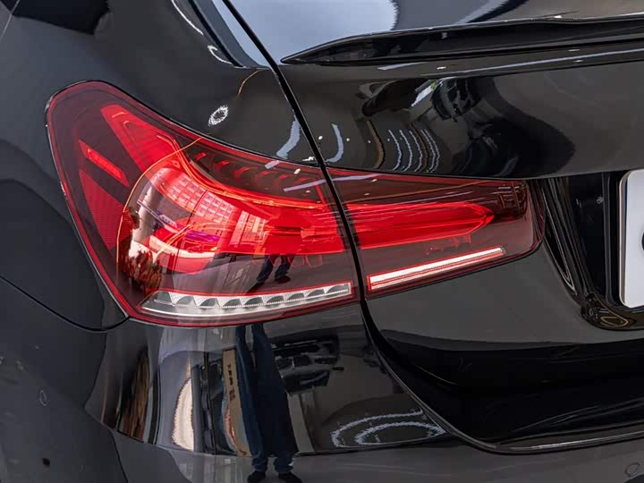 Фото 7 - Mercedes-Benz A-Class AMG