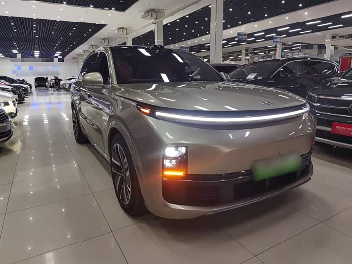 Фото 4 - LiXiang L8