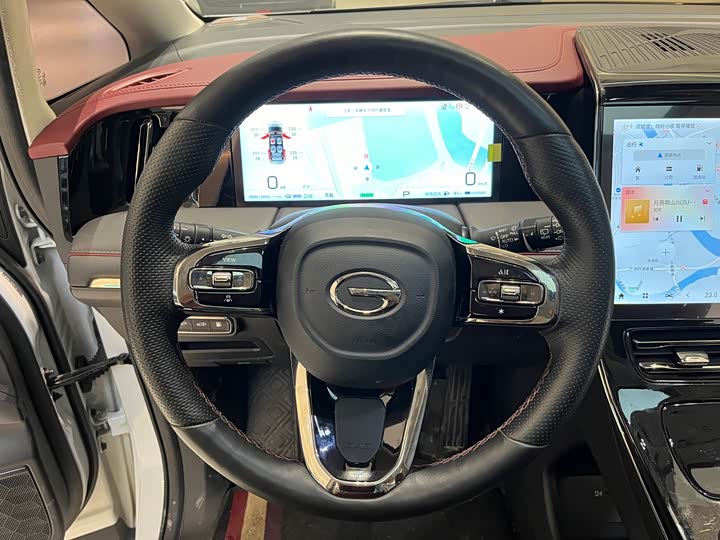 Фото 17 - GAC Trumpchi E9