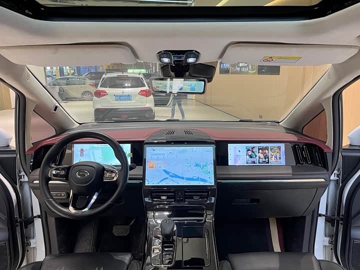 Фото 18 - GAC Trumpchi E9