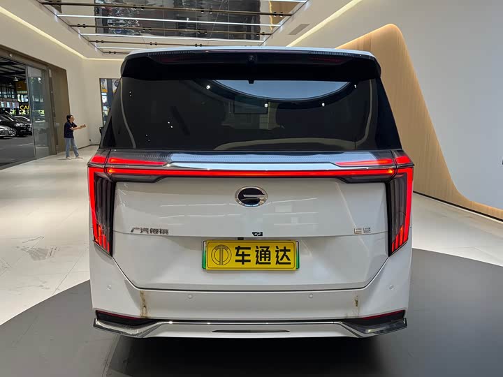 Фото 5 - GAC Trumpchi E9