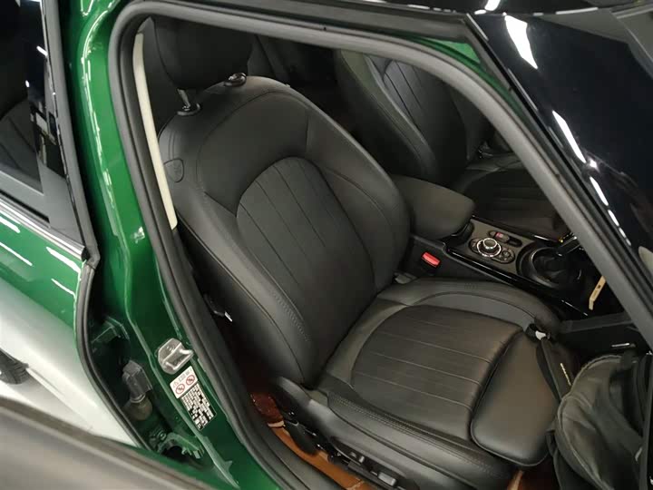 Фото 25 - Mini Clubman