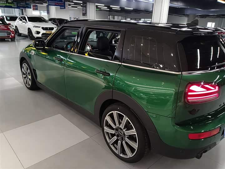 Фото 5 - Mini Clubman