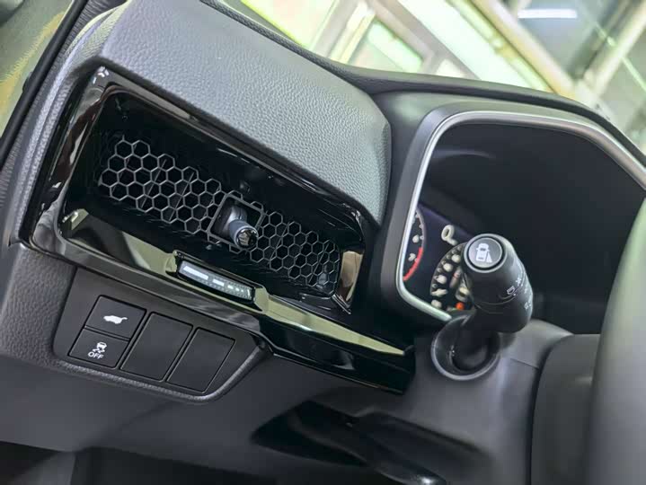 Фото 18 - Honda Breeze