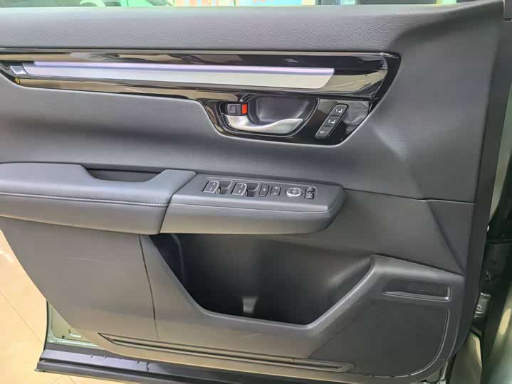 Фото 24 - Honda Breeze