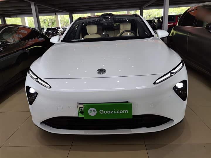 Фото 3 - Nio ET7