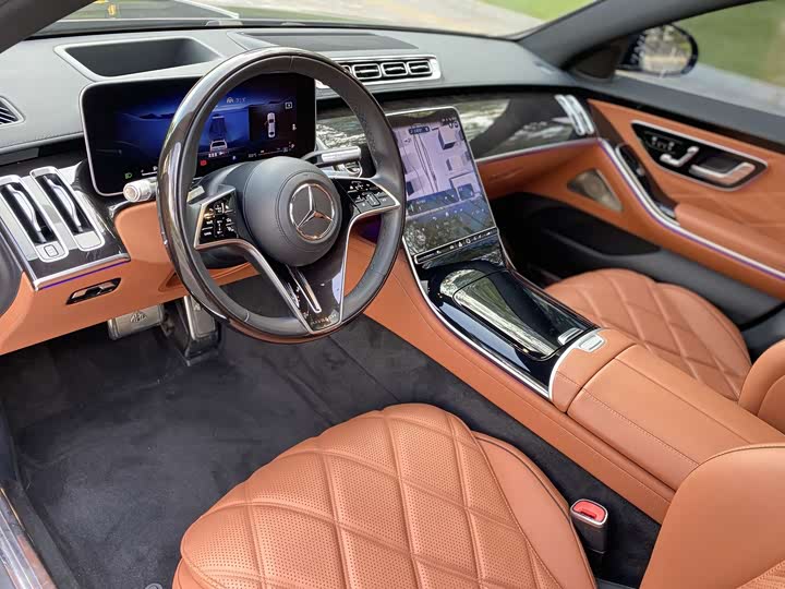 Фото 11 - Mercedes-Benz Maybach S-Class