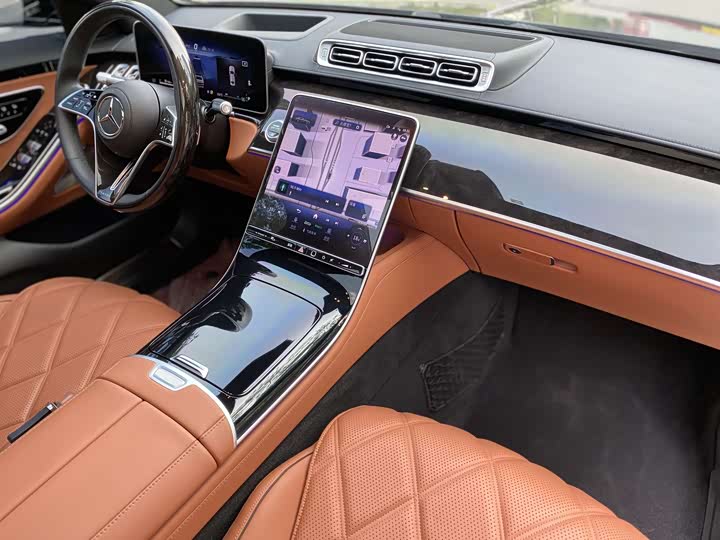 Фото 12 - Mercedes-Benz Maybach S-Class