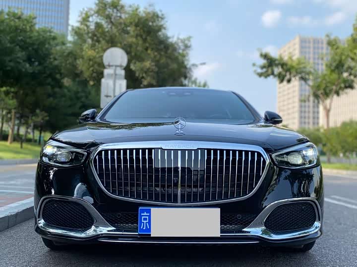 Фото 2 - Mercedes-Benz Maybach S-Class