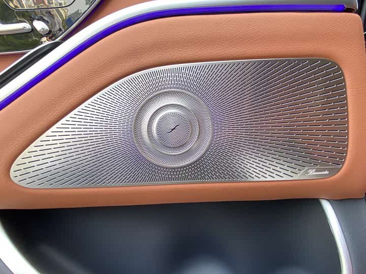 Фото 20 - Mercedes-Benz Maybach S-Class