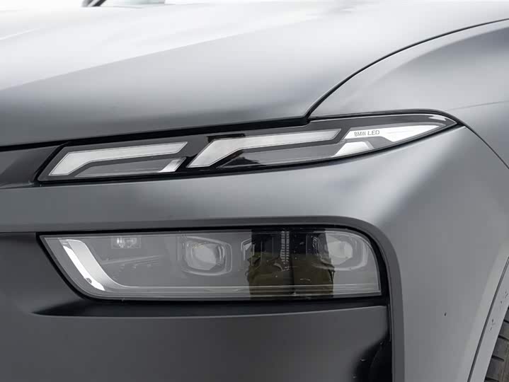 Фото 10 - BMW X7