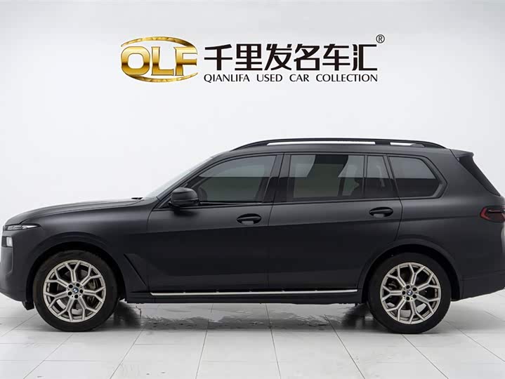 Фото 8 - BMW X7