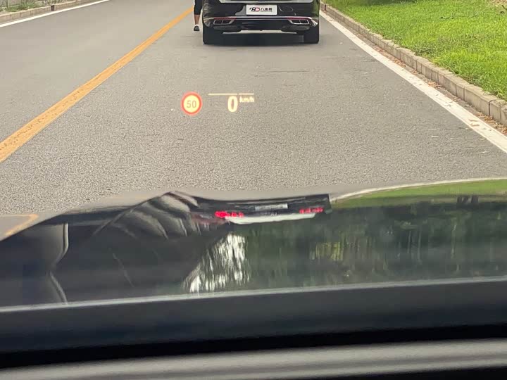 Фото 20 - BMW 7 Series