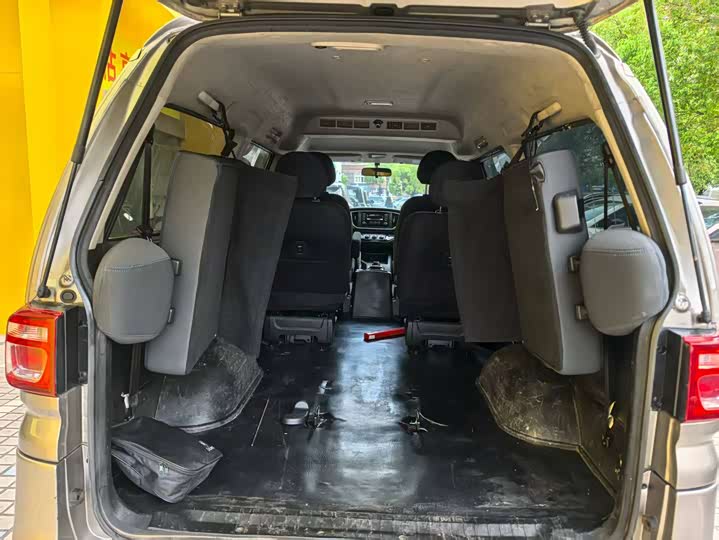 Фото 7 - Dongfeng Forthing Lingzhi M5 EV