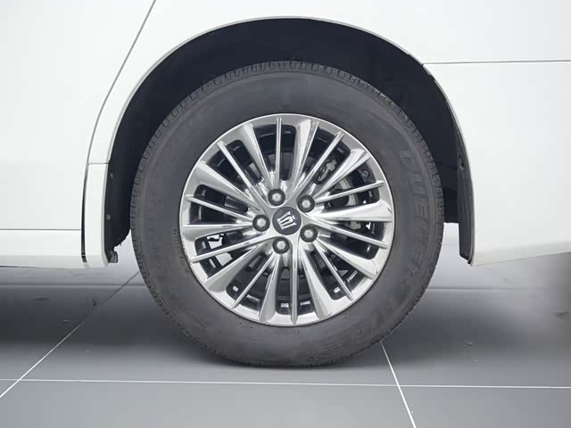 Фото 14 - Toyota Vellfire