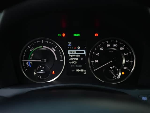 Фото 5 - Toyota Vellfire