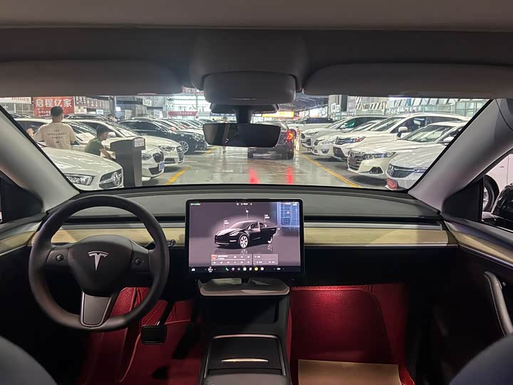 Фото 5 - Tesla Model Y