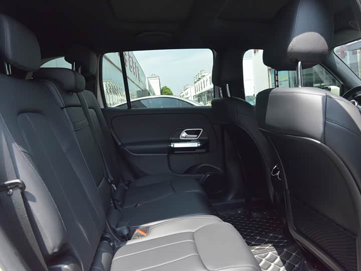 Фото 15 - Mercedes-Benz GLB-Class