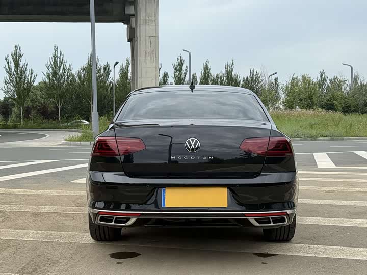 Фото 8 - Volkswagen Magotan