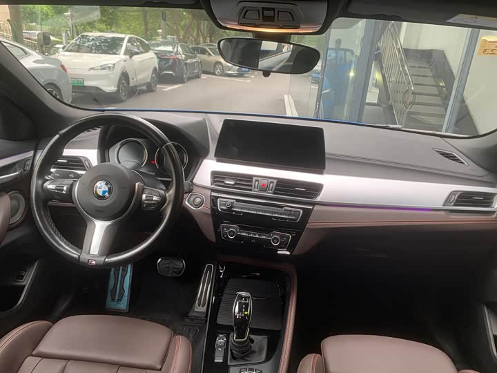 Фото 10 - BMW X2