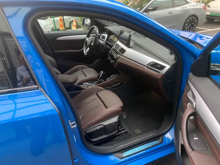 Фото 11 - BMW X2