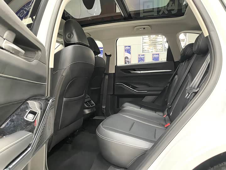 Фото 11 - Haval H6