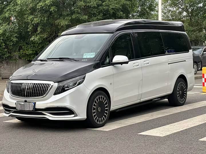 Фото 1 - Mercedes-Benz Vito