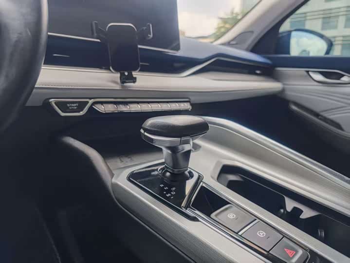 Photo 16 - Geely Preface