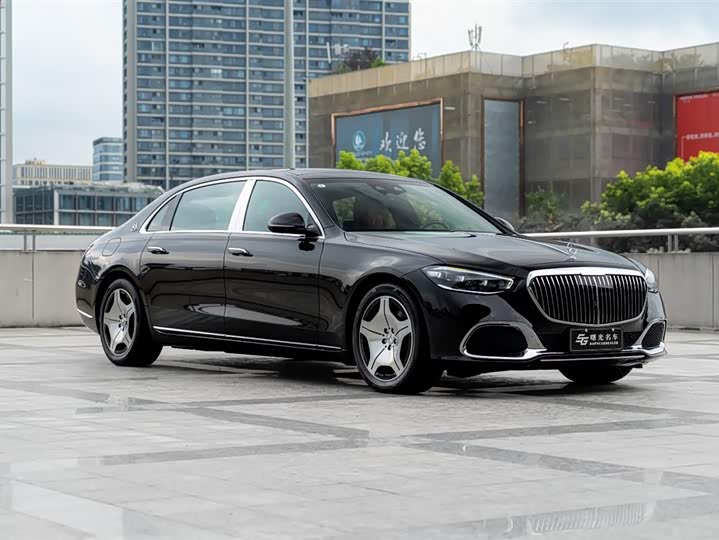 Фото 3 - Mercedes-Benz Maybach S-Class