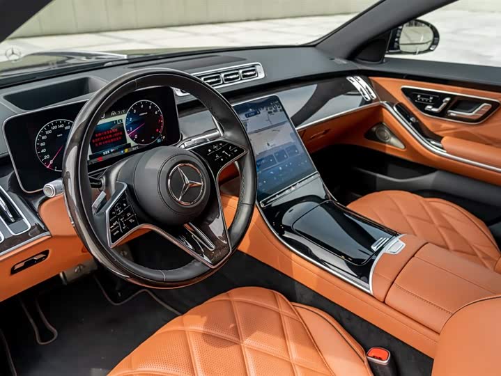 Фото 7 - Mercedes-Benz Maybach S-Class