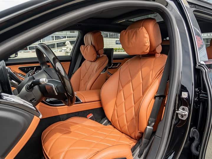 Фото 8 - Mercedes-Benz Maybach S-Class