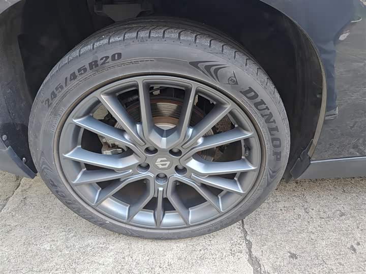 Фото 30 - Leapmotor C10