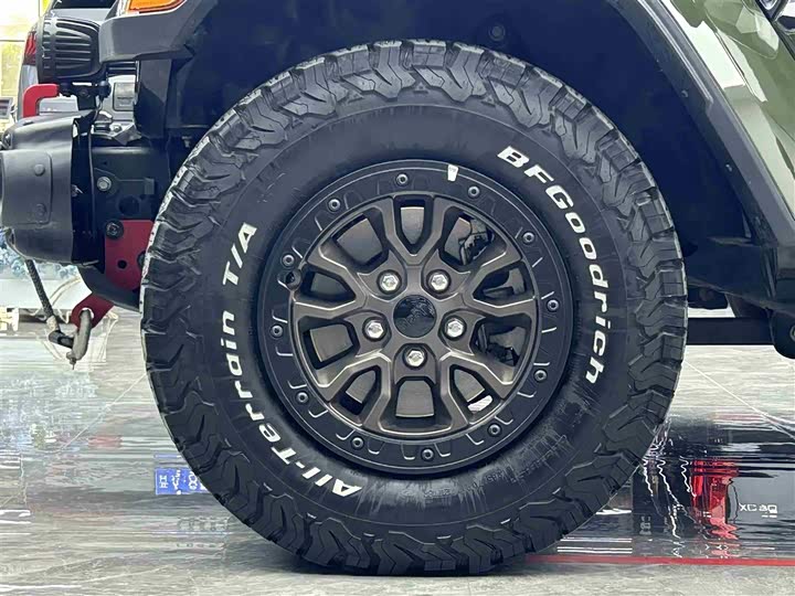 Фото 4 - Jeep Gladiator