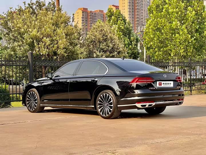 Фото 7 - Volkswagen Phideon
