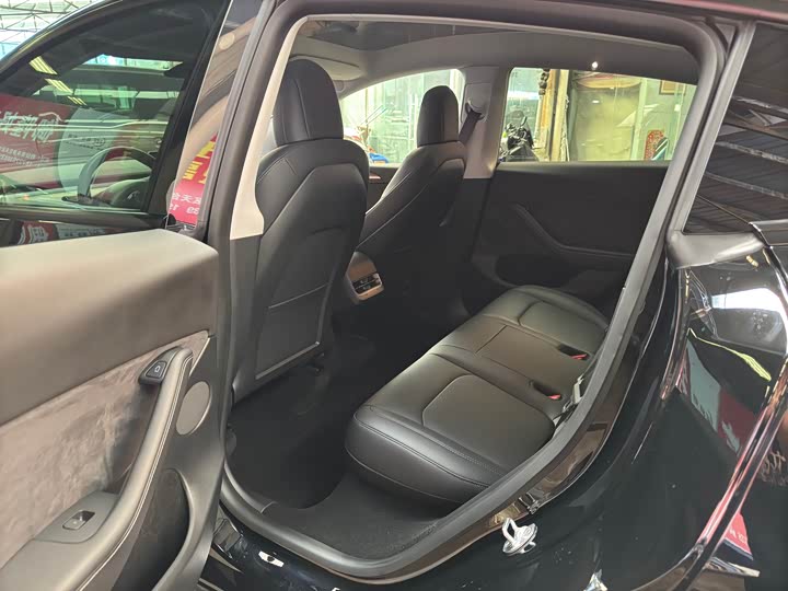 Фото 6 - Tesla Model Y