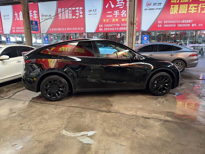 Фото 9 - Tesla Model Y