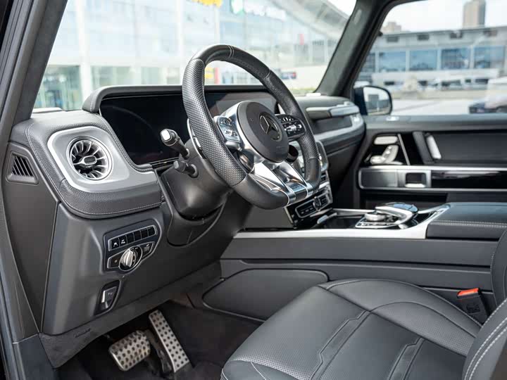 Фото 9 - Mercedes-Benz G-Class AMG