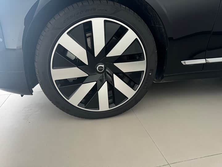 Фото 14 - Volvo S90 Hybrid