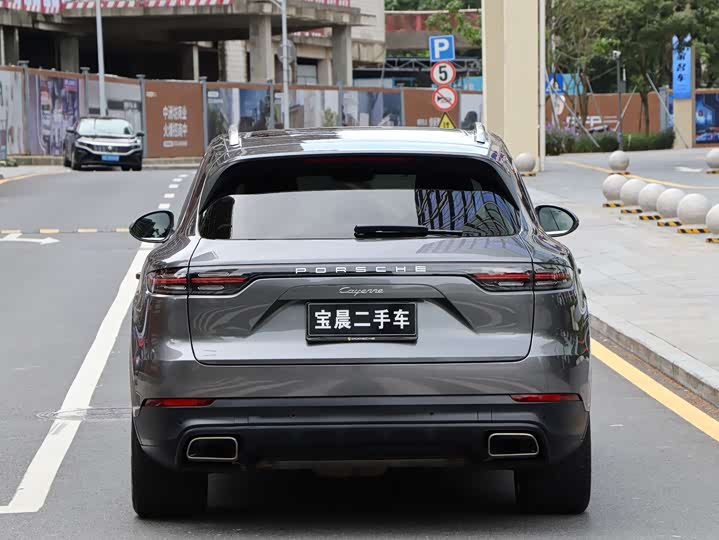 Фото 5 - Porsche Cayenne