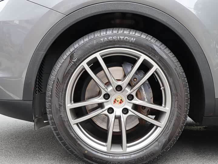 Фото 9 - Porsche Cayenne