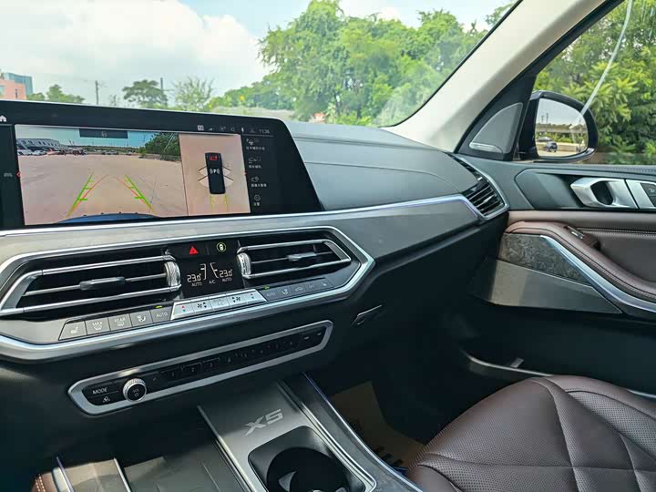 Фото 10 - BMW X5