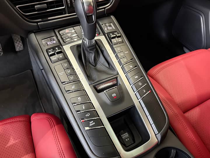 Фото 6 - Porsche Macan